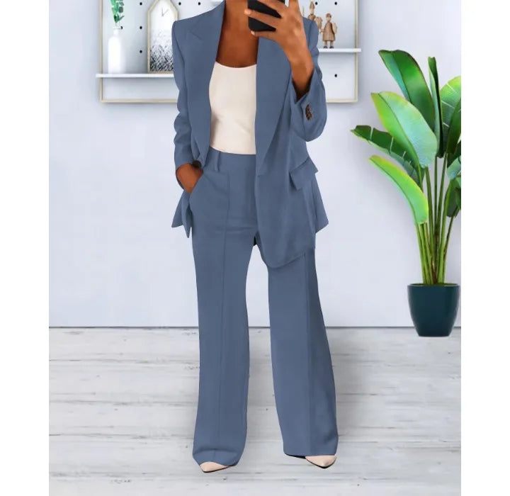 Lune London | Elegant pantsuit and jacket set for women