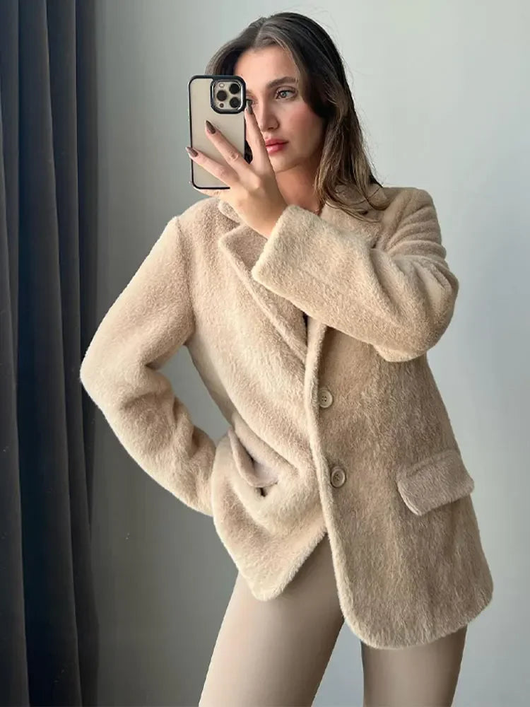 Amarae | Women's Plush Coat - Warm, Fashionable and Luxurious
