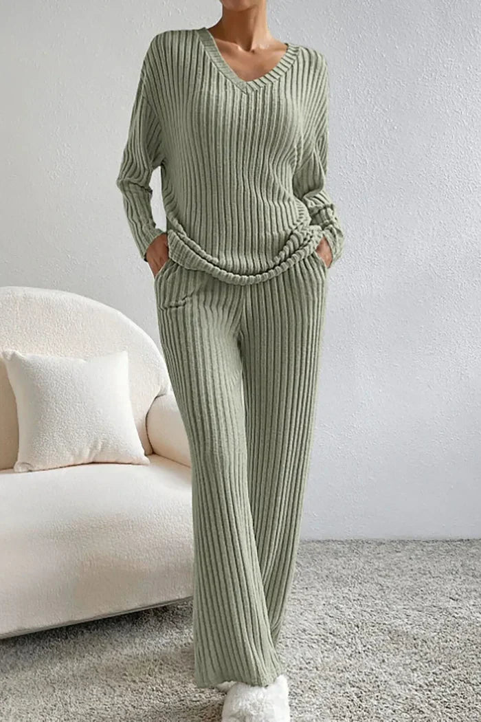 Amarae | Women's Ribbed Two-Piece Loungewear Set