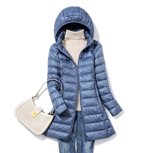 Amarae | Lightweight winter jacket for women with removable hood