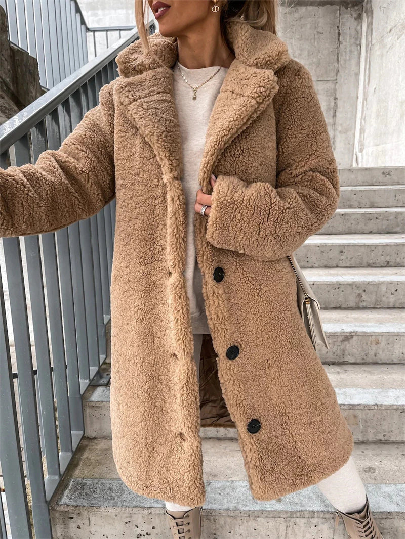 Amarae - Long coat in lambskin