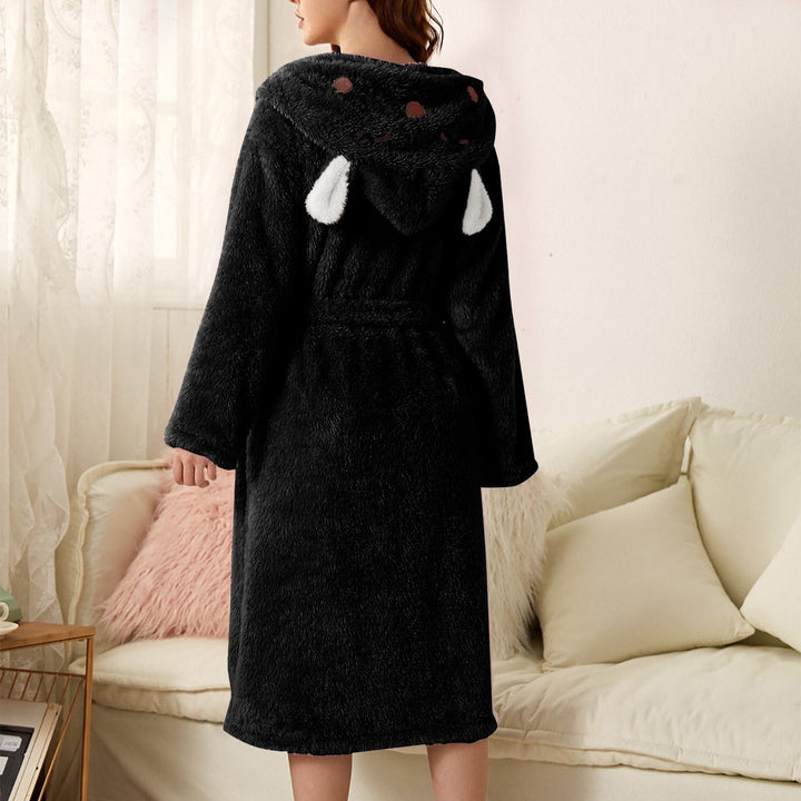Lune London | Softer and More Comfortable Bathrobe for Women