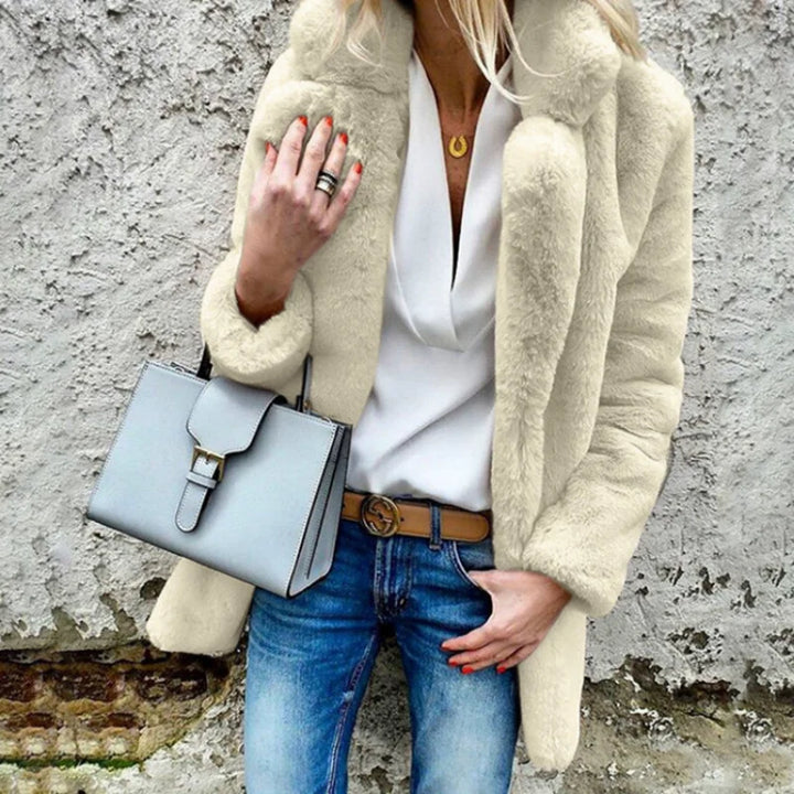 Chic Und Stil | Elegant and Versatile Winter Coat