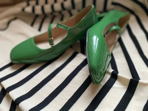 Amarae | Shoes with Shiny Block Heels