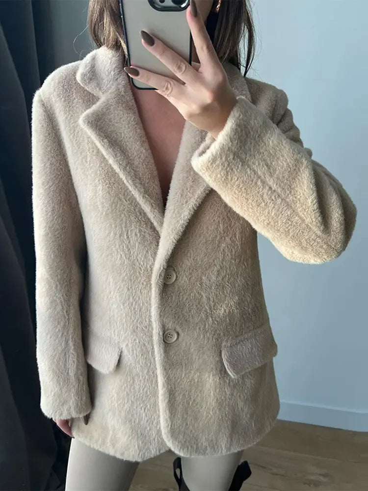 Amarae | Women's Plush Coat - Warm, Fashionable and Luxurious
