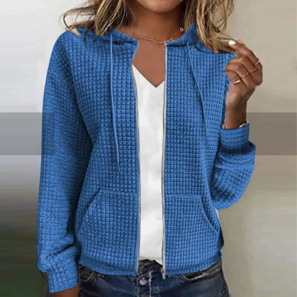 Amarae | Checkered Jacket: Style and Comfort Combined