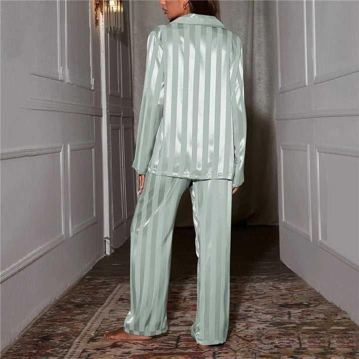 Lune London | Stylish Silk Pajamas for Women