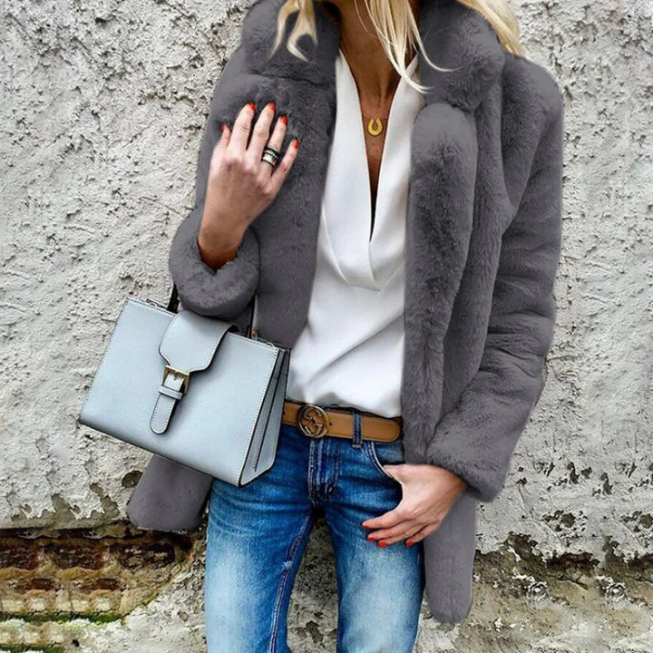Lune London | Elegant and Versatile Winter Coat