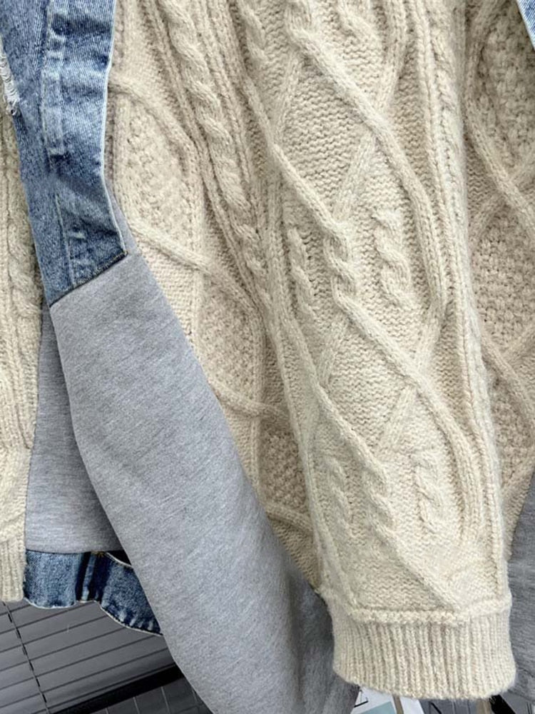 Lune London | Me Under Sweatshirt