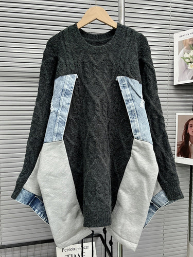 Amarae | Me Under Sweatshirt