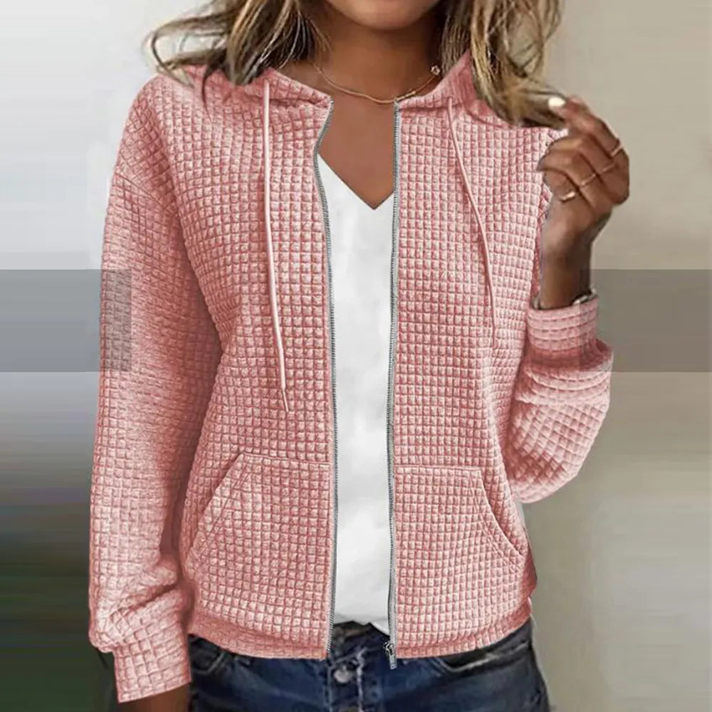 Amarae | Checkered Jacket: Style and Comfort Combined