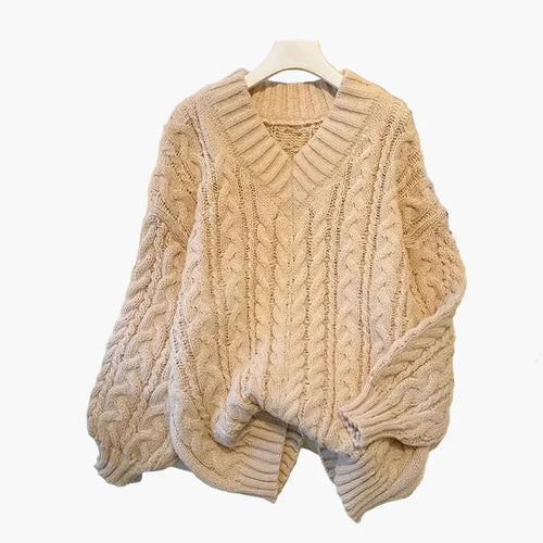 Amarae | Sweater in chunky knit with V neck winter leisure design twist