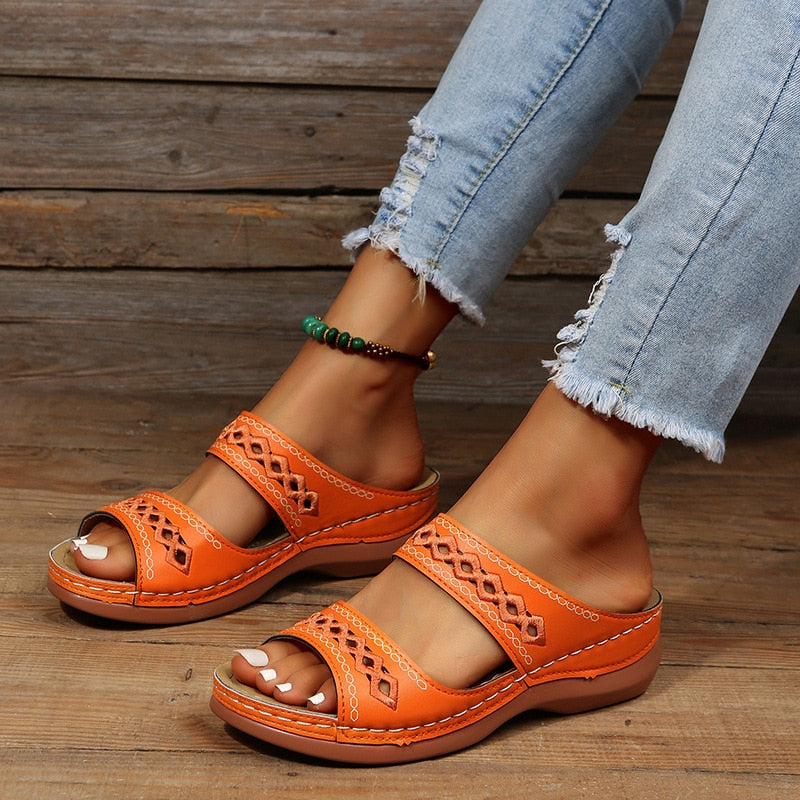 Lune London | Padded Orthopedic Sandals