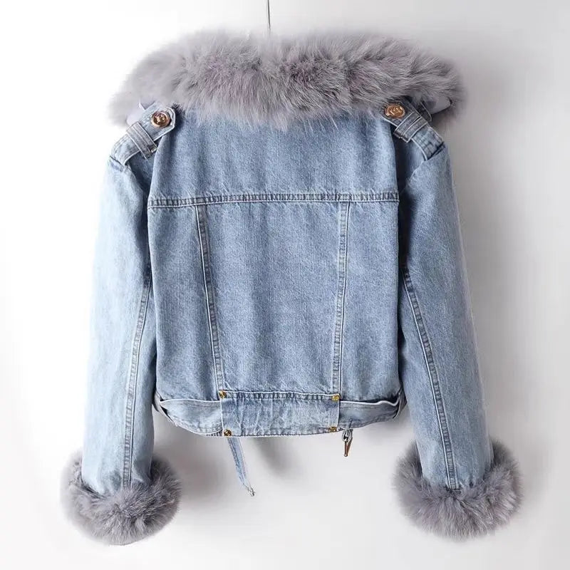 TRENDY DENIM CLOTHING Lune London