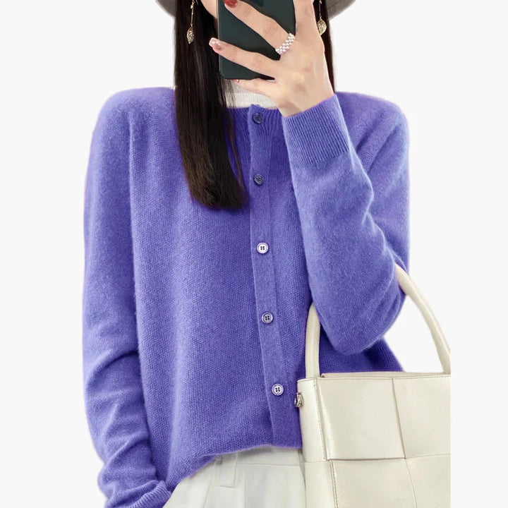 Lune London | Classic cardigan - Elegant everyday style for the office and leisure