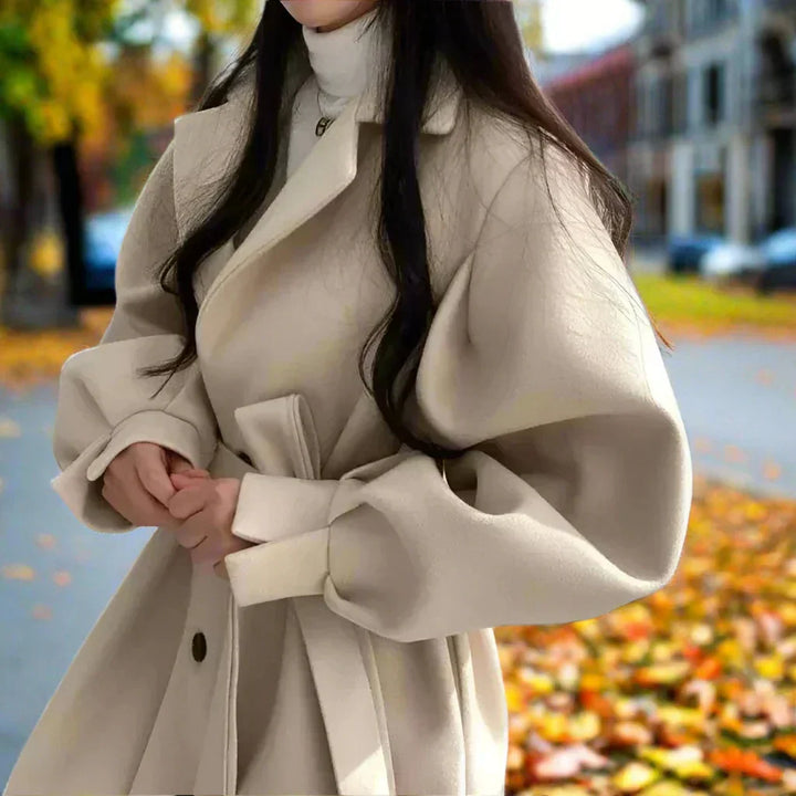 Amarae | Long trench coat for women with belt - Timeless elegance