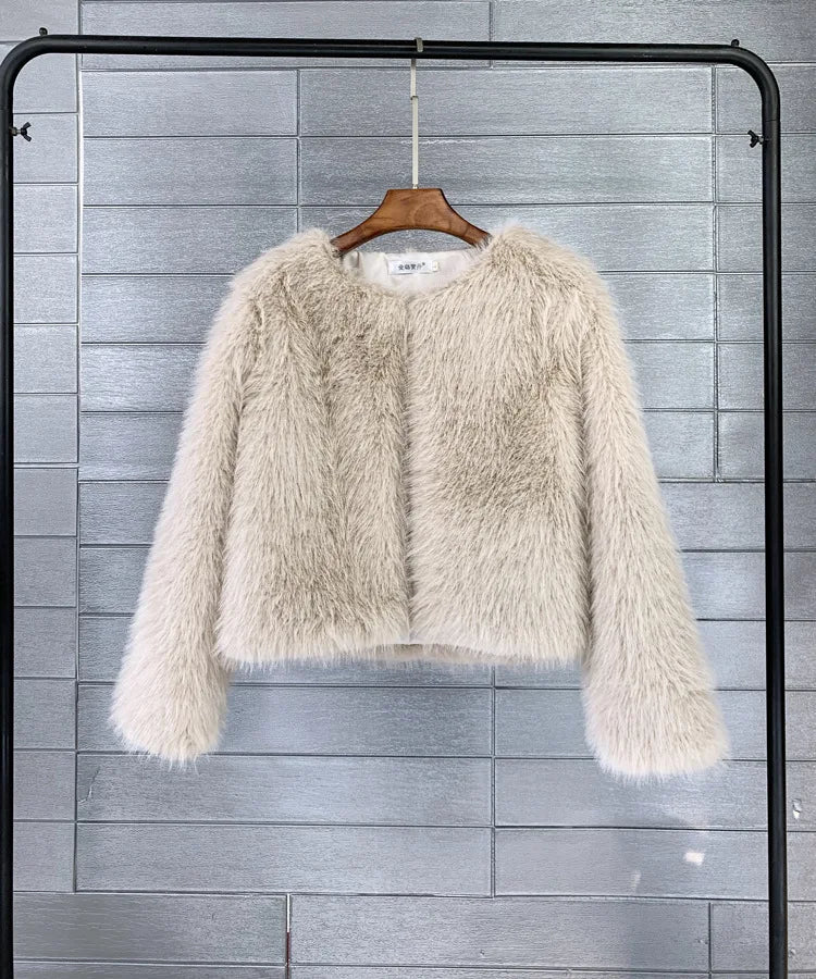 Chic Und Stil | Elegant and Versatile Winter Coat