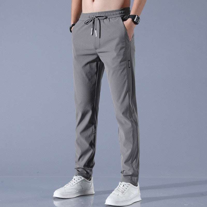 Chic Und Stil | Chino Pants for Men Light & Versatile