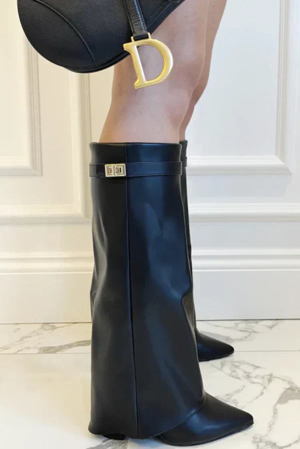 Lune London | High Quality Knee-High Boots Made Of Suede
