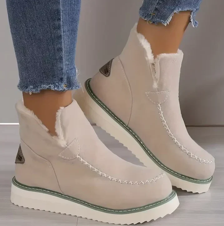 Chic Und Stil | Ultimate Comfort and Cozy Women's Winter Shoes