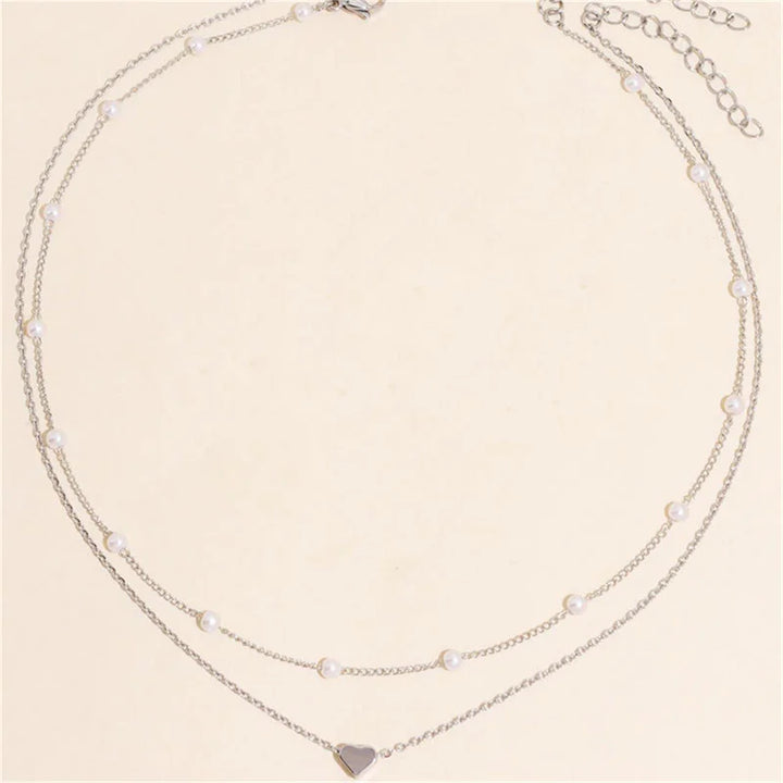 Chic Und Stil | Pearl Choker Heart Necklace for Women