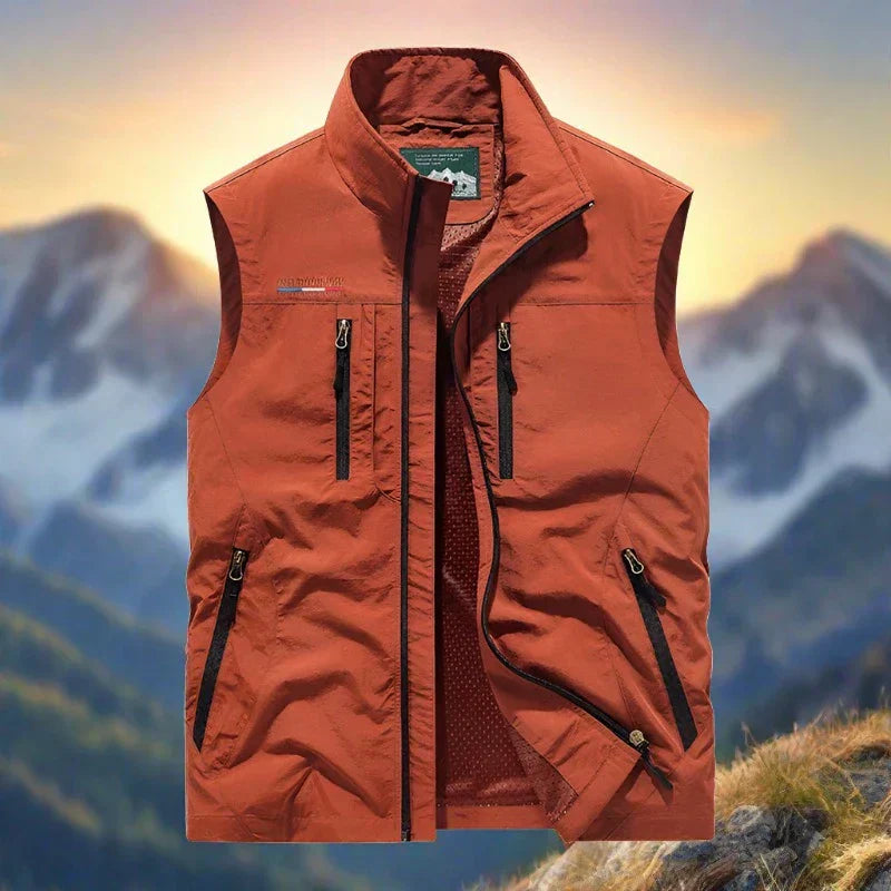 Lune London | Casual Multifunctional Outdoor Vests for Men