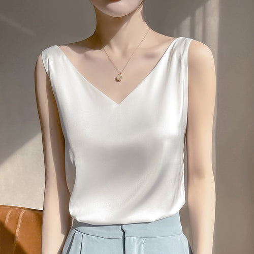 Amarae | Sleeveless Top Made of Satin Silk