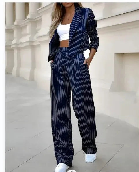 Lune London | Elegant women's blazer with matching pants