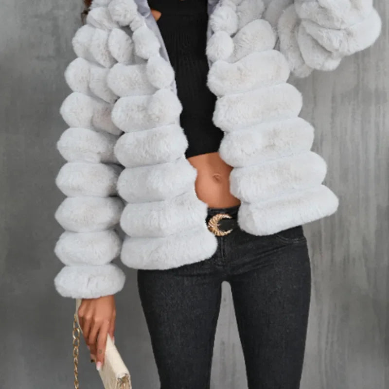 Amarae | Faux fur coat