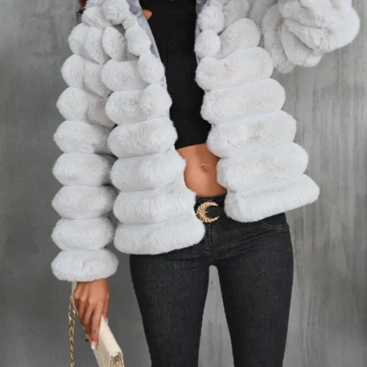 Amarae | Faux fur coat