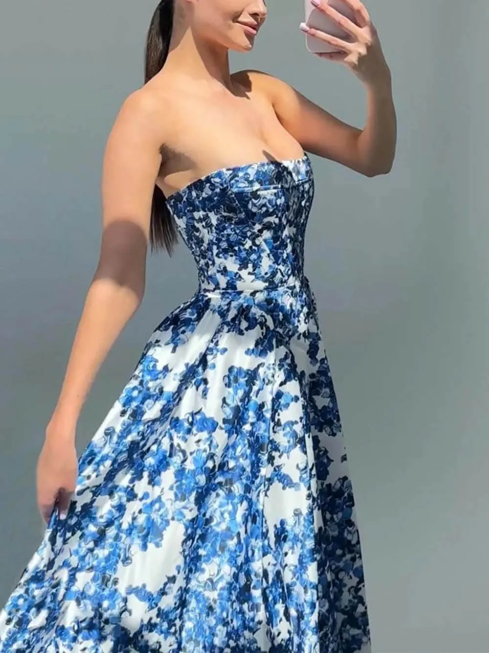 Chic Und Stil | Porcelain Flower Dress