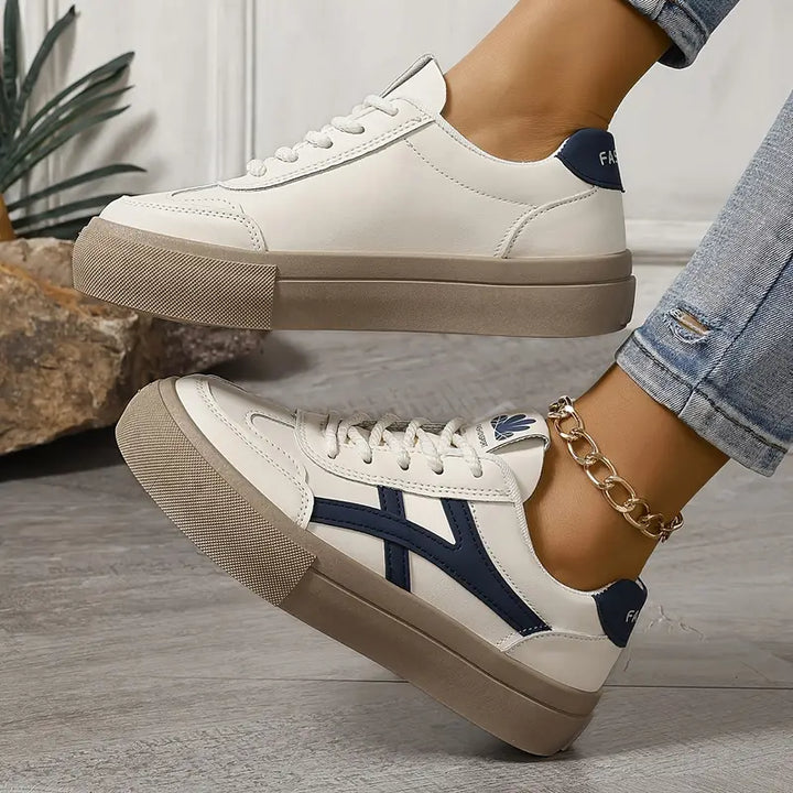 Lune London | Sports shoes with orthopedic support