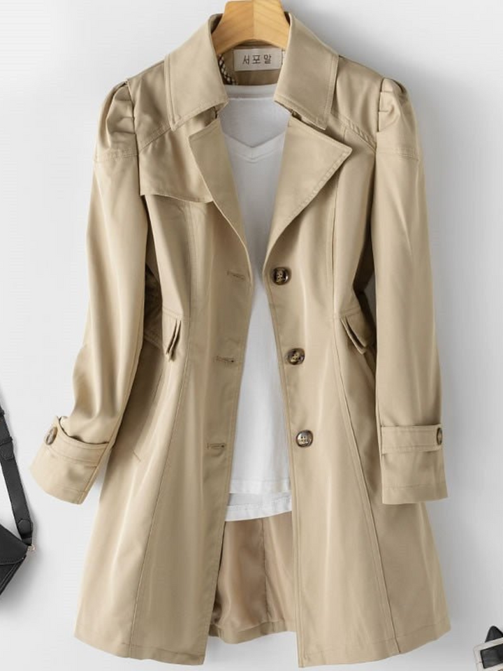 Amarae | Trench coat for women - Timeless design, figure-hugging cut