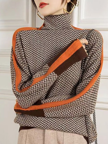 Amarae | Turtleneck Sweater for Women - Geometric Print