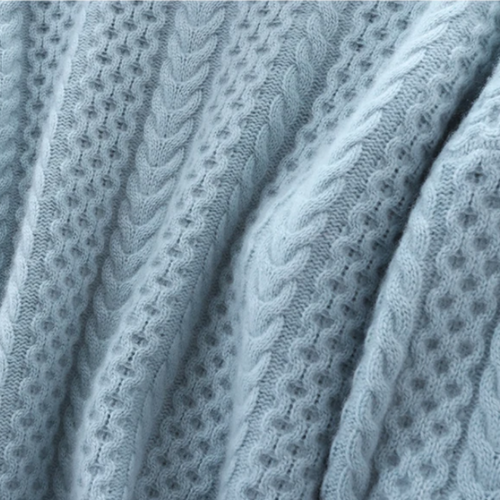 Amarae | Classic Turtleneck Sweater - Figure-Hugging Winter Comfort