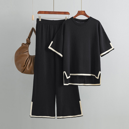 Amarae | Two-Piece Korean Outfits Made of Light, Stretchy and Soft Material