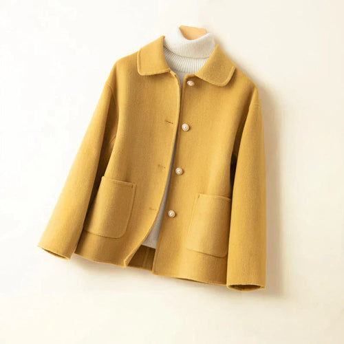 Amarae | Short jacket with classic cut