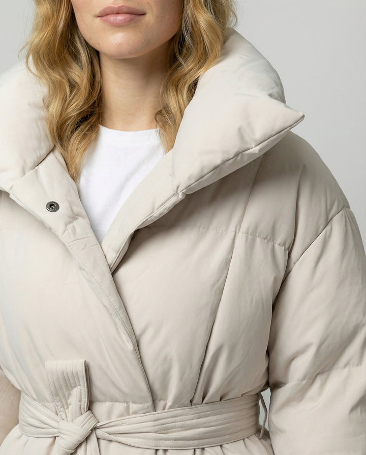 Tailored Women's Winter Coat | Amarae