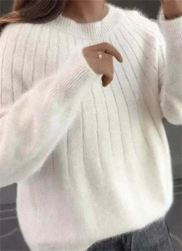 Lune London | Knitted sweater for women for autumn and winter
