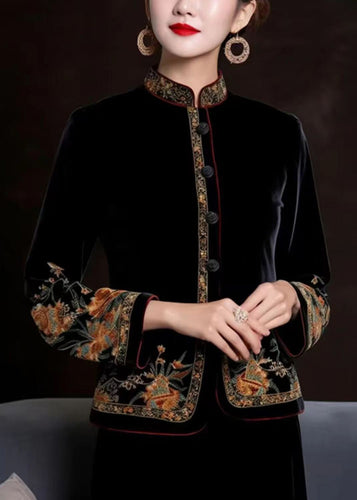 Amarae | Black silk coats embroidered with long sleeves