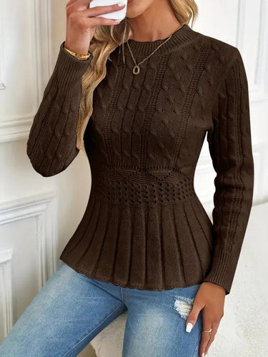 Amarae | Cozy stylish chunky knit sweater with round neckline