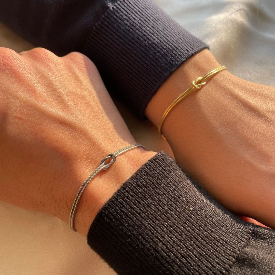 Lune London | Minimalistische Armreif Liebesknoten