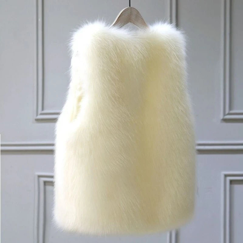 Amarae | for Ladies Luxury and Warmth for The Cold Seasons