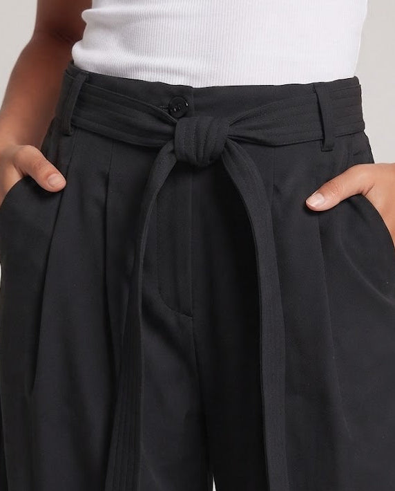 Ladies fashionable and wide-cut culotte pants Amarae