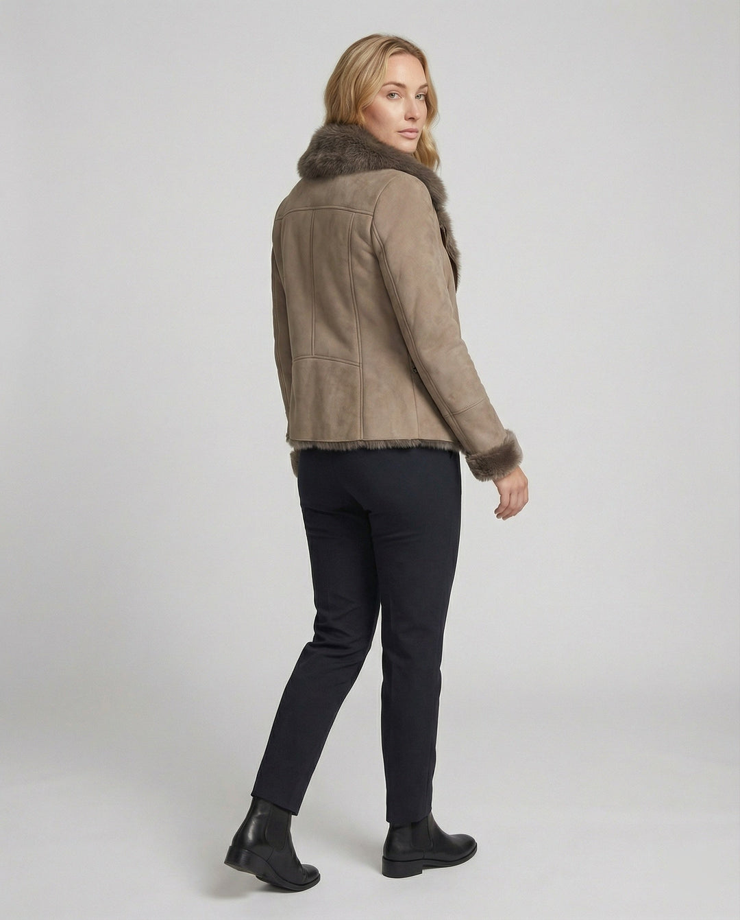 Amarae | Winter jacket with elegant collar for winter