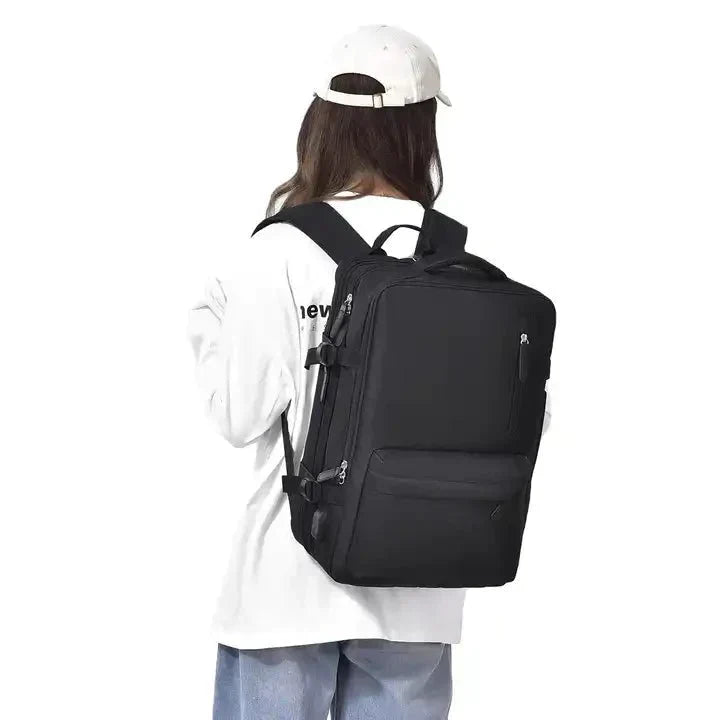 Lune London | Travel backpack Powerful and Practical for Every Adventure
