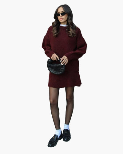 Amarae | Knitted set with sweater and mini skirt - Fashionable autumn winter look, casual and elegant