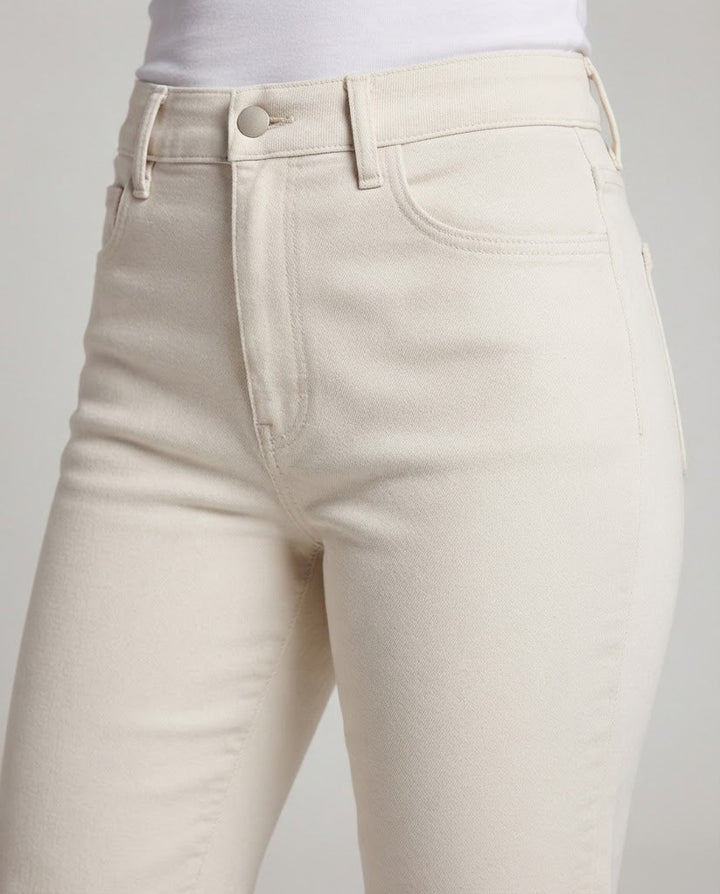 Women straight cut chino pants with high waist and slim crease Amarae