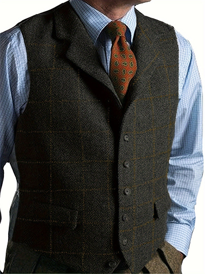 Amarae | Checkered Wool Vest