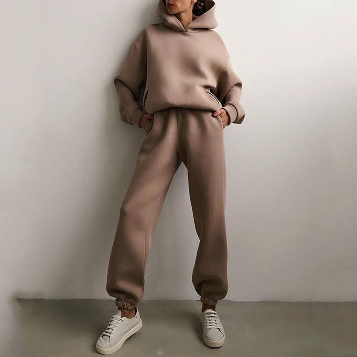 Lune London | Winter-Hooded-Sweater-Sets